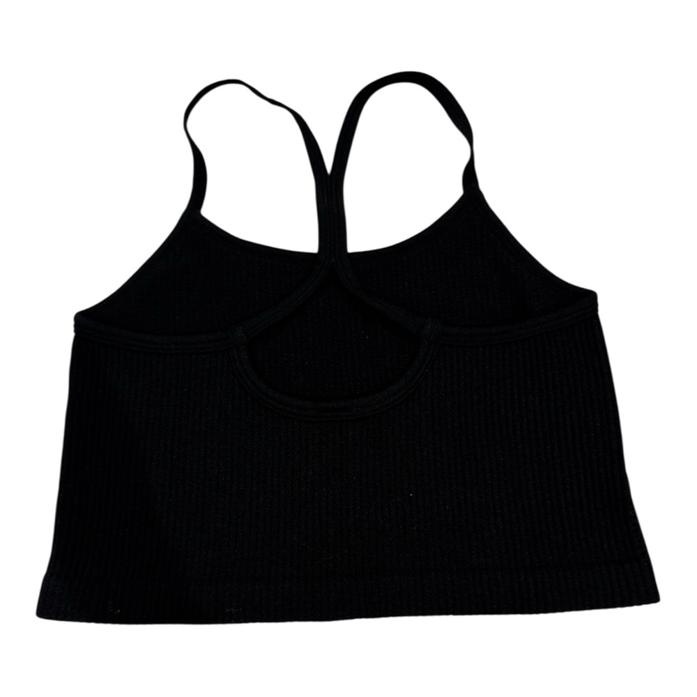 Black Ribbed Crop Top cut on design on the‎ back